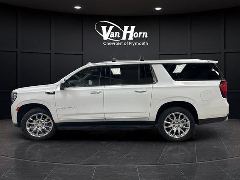 Used 2024 GMC Yukon XL Denali AWD/4WD image 4