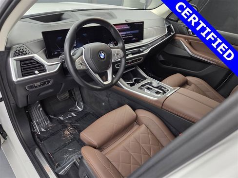 Certified 2023 BMW X7 xDrive40i w/ Premium Package image 26