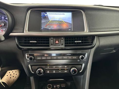Used 2018 Kia Optima LX FWD image 27