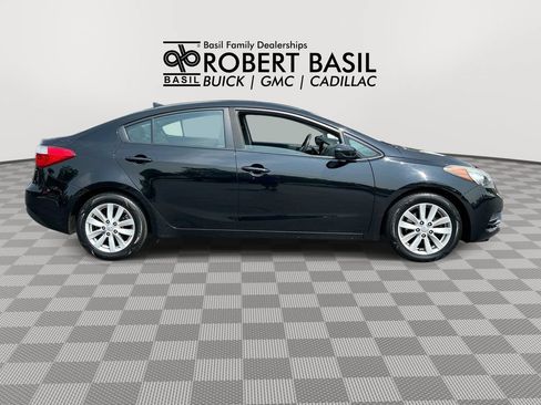 Used 2016 Kia Forte LX FWD image 9