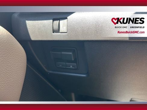 New 2026 GMC Canyon Denali w/ LPO, Denali Black Edition AWD/4WD image 21