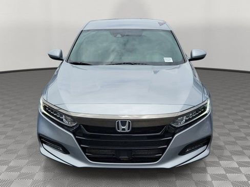 Used 2019 Honda Accord Sport image 2