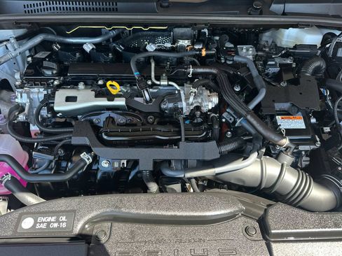 Certified 2023 Toyota Prius XLE FWD image 35