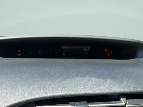 Used 2012 Toyota Prius Two FWD image 12