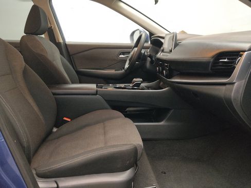 Used 2022 Nissan Rogue SV image 21