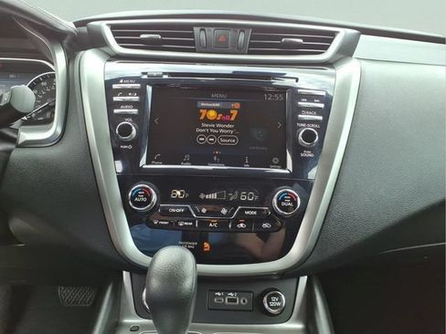 Used 2023 Nissan Murano S AWD/4WD image 18