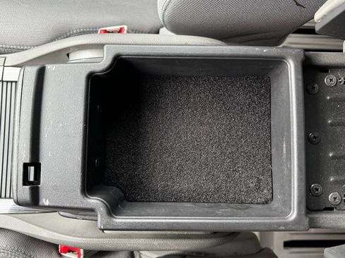 Used 2016 Chevrolet Traverse LT image 21