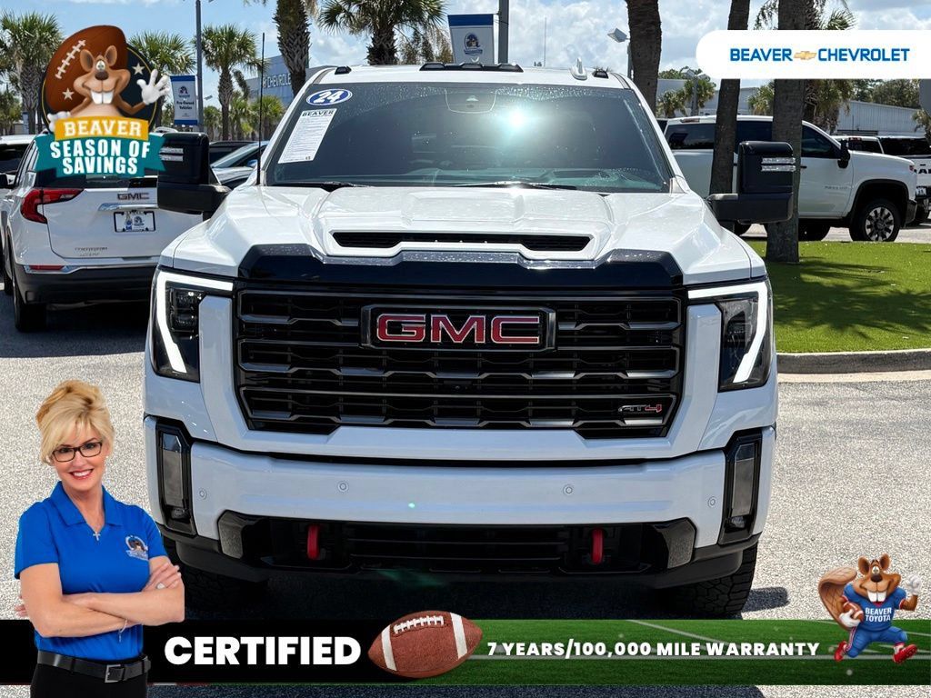 Used 2024 GMC Sierra 2500 AT4 w/ AT4 Premium Plus Package AWD/4WD image 3