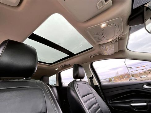 Used 2019 Ford Escape Titanium image 13