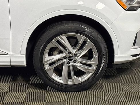 Used 2023 Audi Q7 2.0T Premium w/ Towing Package AWD/4WD image 24