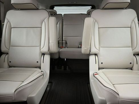 Used 2022 GMC Yukon XL Denali w/ Max Trailering Package image 34