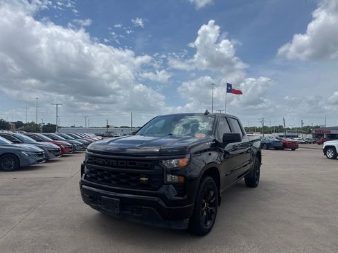 Used 2022 Chevrolet Silverado 1500 Custom RWD image 7