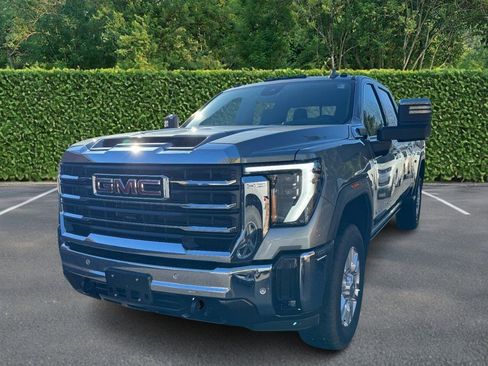 Used 2024 GMC Sierra 2500 SLT w/ SLT Premium Package image 6