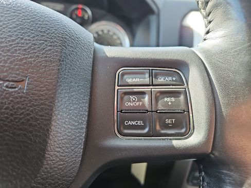 Used 2016 RAM 1500 Big Horn image 26