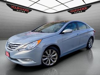 Used 2012 Hyundai Sonata Limited w/ Navigation Pkg video 1
