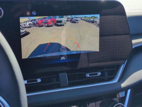 New 2026 Chevrolet Equinox LT image 15