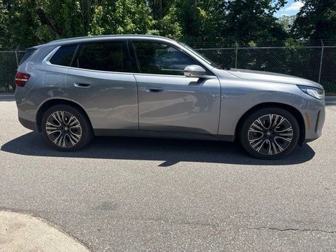 Certified 2025 BMW X3 xDrive30i w/ Premium Package AWD/4WD image 12