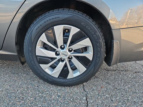 Used 2022 Nissan Altima 2.5 S image 24