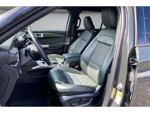 Used 2024 Ford Explorer Timberline w/ Timberline Technology Package AWD/4WD image 31