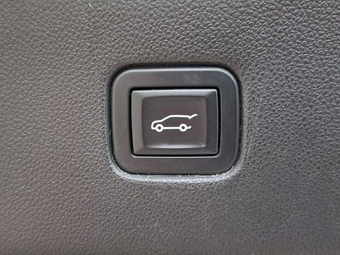 Used 2019 Chevrolet Blazer LT w/ Sun and Wheels Package AWD/4WD image 33