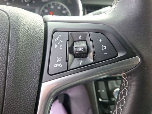 Certified 2019 Buick Encore Preferred w/ Safety Package image 21