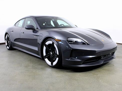 New 2025 Porsche Taycan image 9