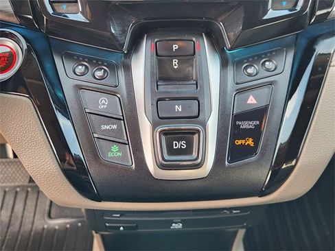 Used 2022 Honda Odyssey Elite image 18