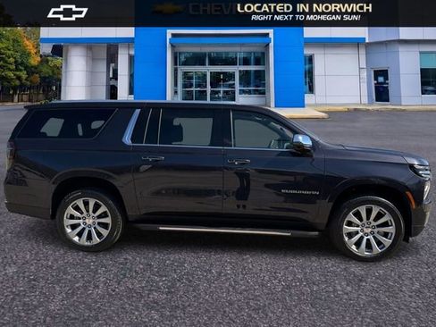 New 2026 Chevrolet Suburban Premier AWD/4WD image 4