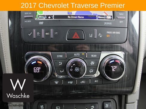 Used 2017 Chevrolet Traverse Premier image 30