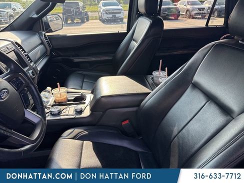 Used 2020 Ford Expedition XLT w/ Equipment Group 202A AWD/4WD image 7