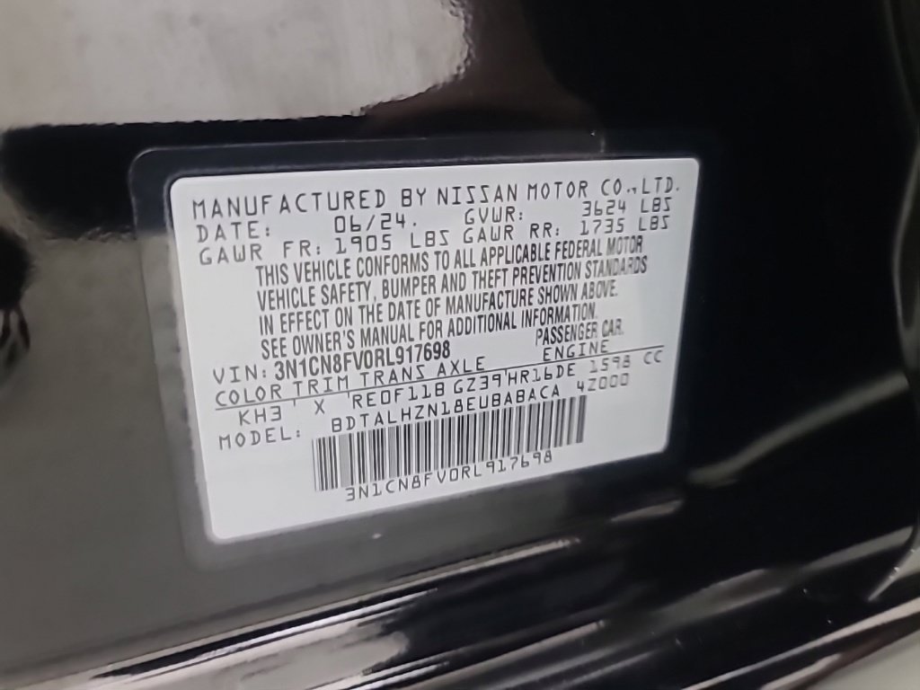 Used 2024 Nissan Versa SR FWD image 38
