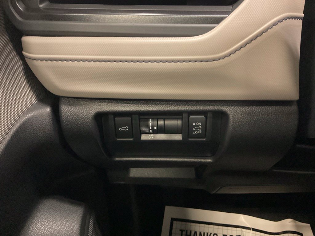 Used 2025 Subaru Forester Premium w/ Convenience Package #1 AWD/4WD image 21