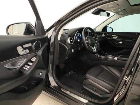 Used 2022 Mercedes-Benz GLC 300 GLC 300 image 14