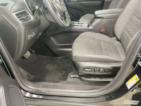 Used 2024 Chevrolet Equinox LT AWD/4WD image 29
