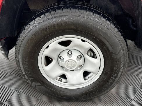 Used 2022 Toyota Tacoma SR image 31