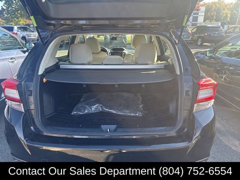 Used 2019 Subaru Impreza 2.0i Premium image 11