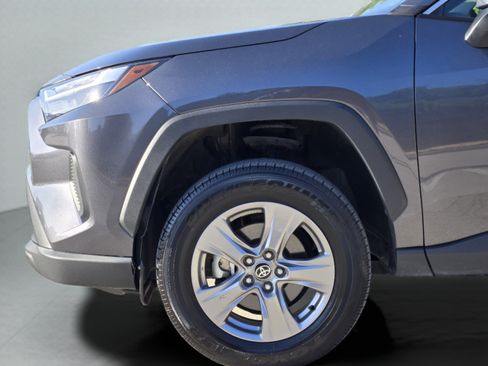 Used 2025 Toyota RAV4 XLE AWD/4WD image 30