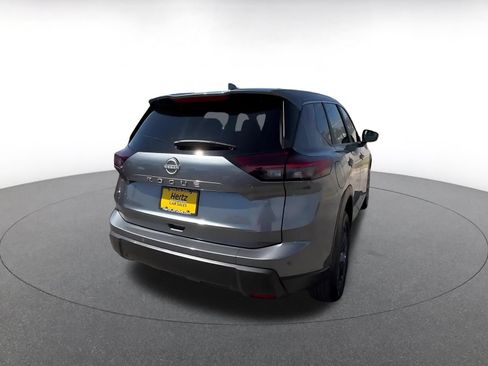 Used 2025 Nissan Rogue SV FWD image 14