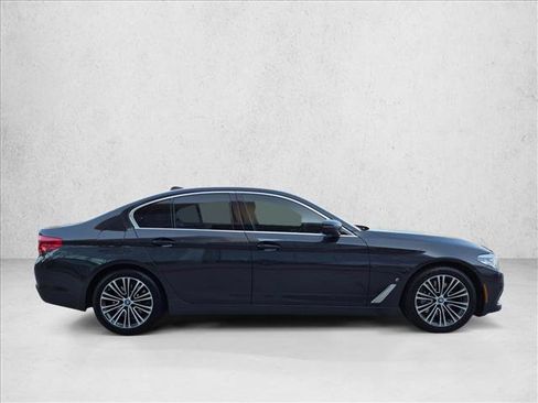 Used 2019 BMW 530e xDrive AWD/4WD image 4