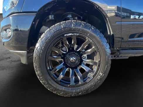 Used 2025 RAM 3500 Laramie image 9