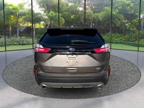 Used 2019 Ford Edge SEL w/ Equipment Group 201A AWD/4WD image 6
