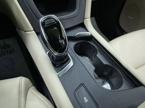 Used 2019 Cadillac XT5 Luxury image 25