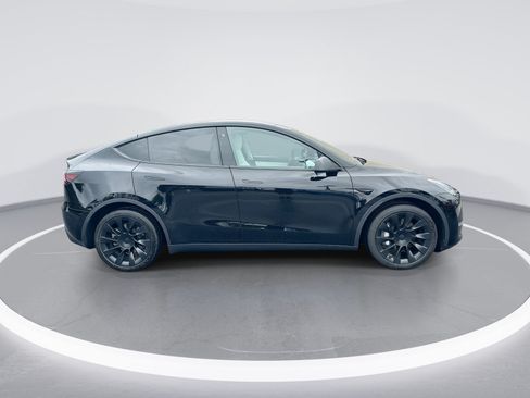 Used 2020 Tesla Model Y Long Range AWD/4WD image 10