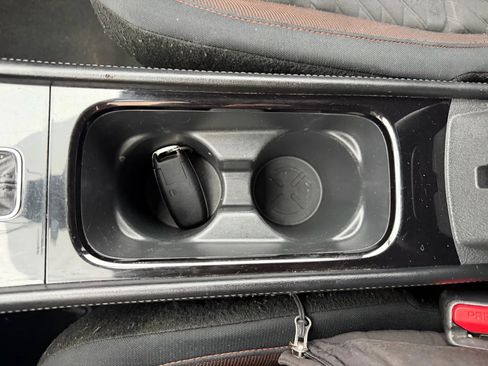 Used 2023 Nissan Kicks SR FWD image 21