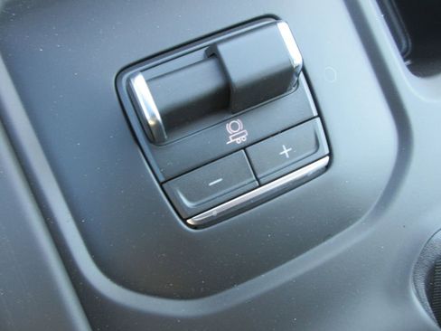 New 2026 GMC Sierra 2500 AT4X AWD/4WD image 21