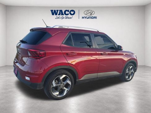 Used 2023 Hyundai Venue SEL w/ Cargo Package FWD image 12