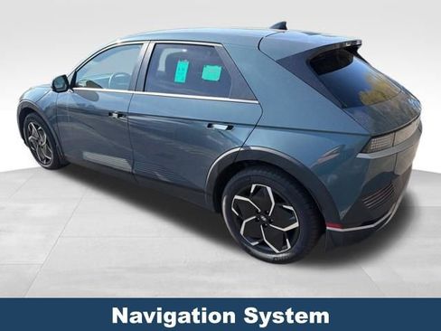 Used 2024 Hyundai Ioniq 5 SEL image 5
