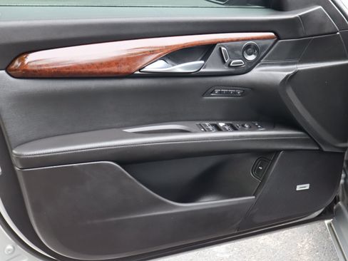 Used 2017 Cadillac CT6 2.0T RWD image 18