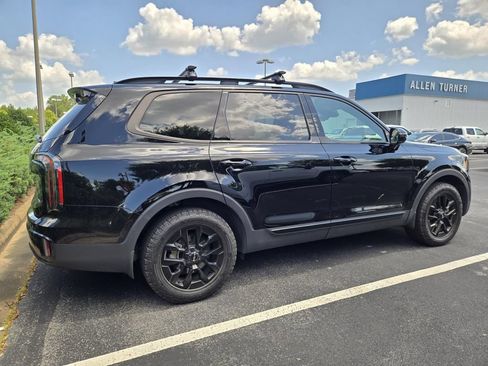 Used 2024 Kia Telluride AWD image 4