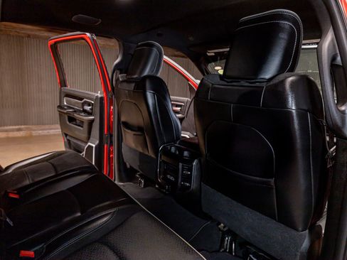 Used 2022 RAM 2500 Laramie w/ Night Edition image 25